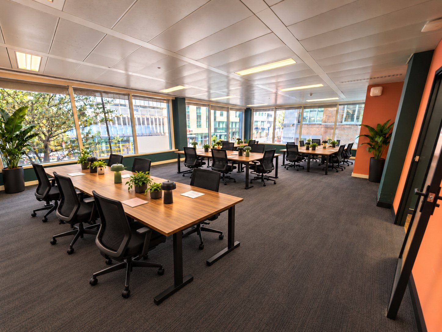 Falstaff suite – 18–20 Desks