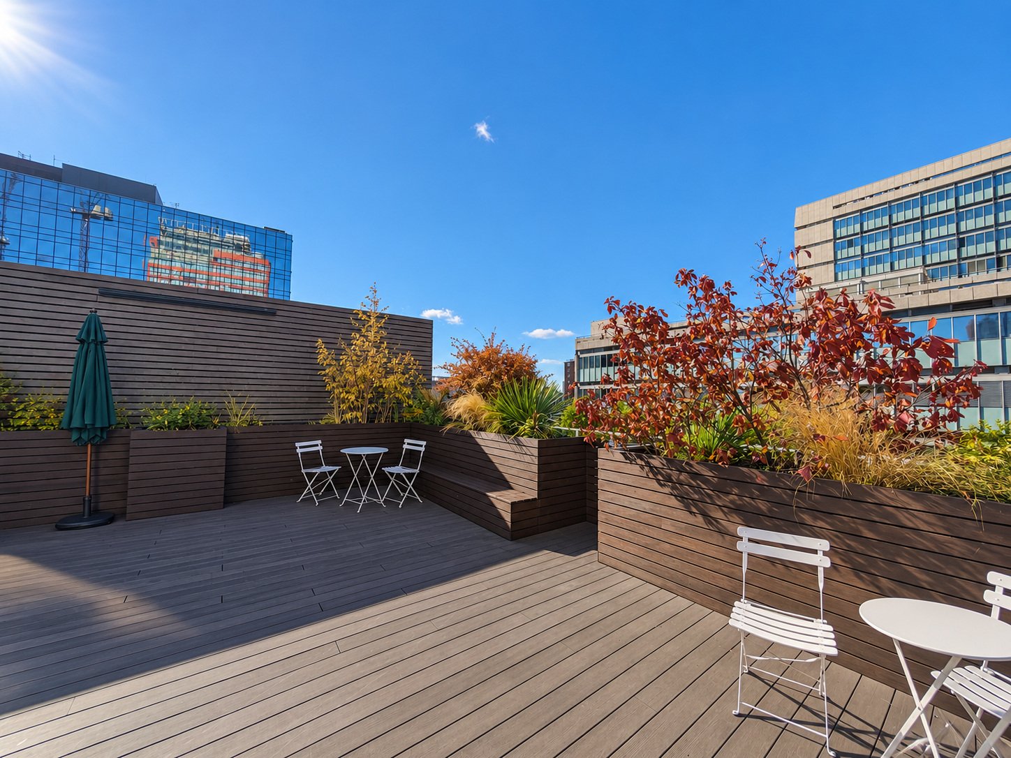 Roof Terrace · Skyline Views